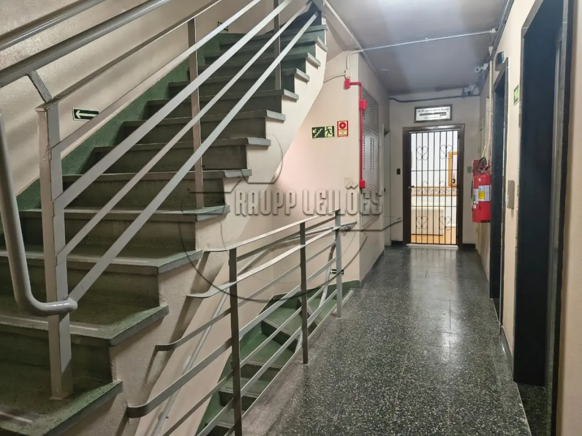 LOTE 003 - 02ª DATA | (PORTO ALEGRE/RS) O apto 75 do Edifício Amazonas, c/ 51,00m², no Bairro Centro Histórico