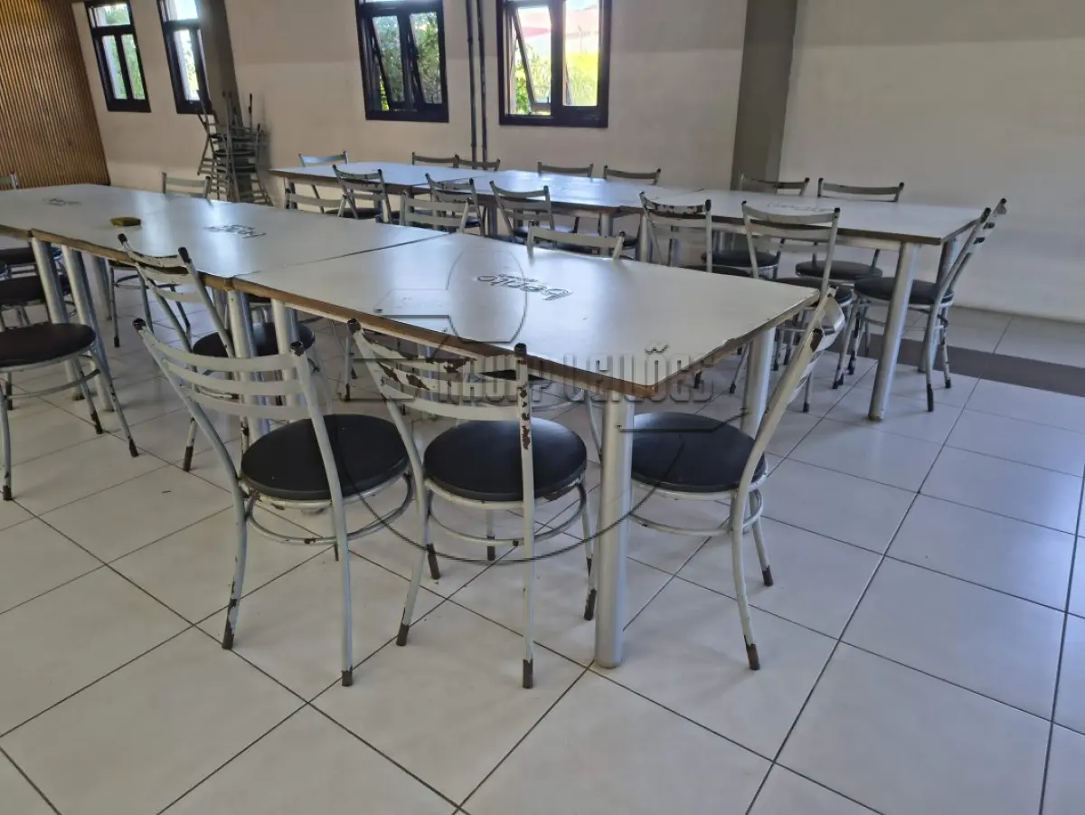 LOTE 004 - Bens móveis diversos - LOCALIZADOS NA SEDE DA FALIDA (LOTE 001)