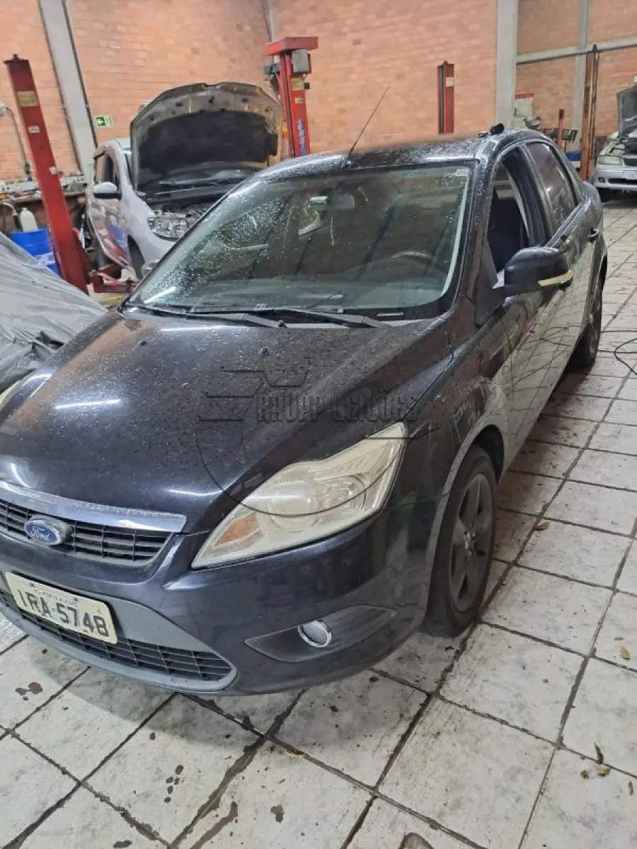 LOTE 004 - Um veículo I/FORD FOCUS 2L FC FLEX, ano/mod 2010/2010