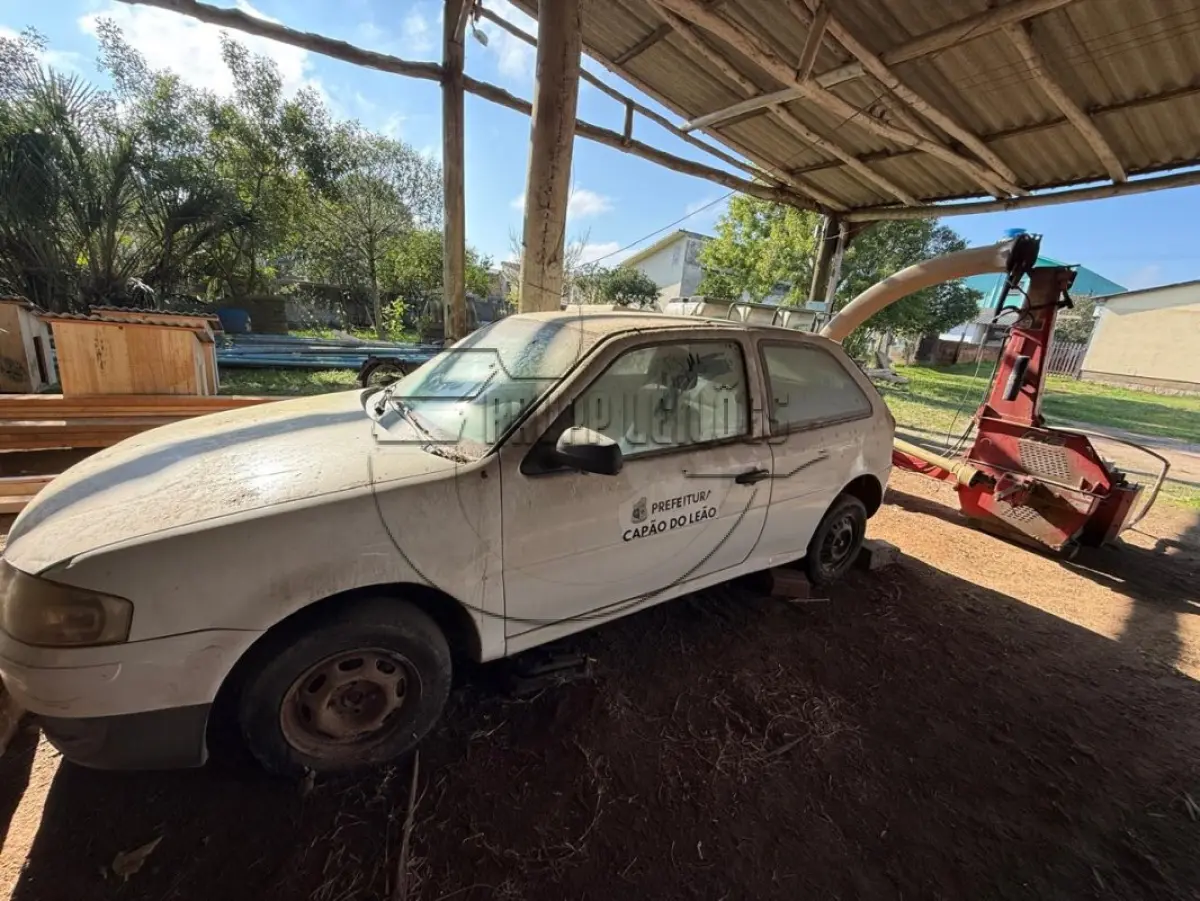 LOTE 002 - Veículo Volkswagen Gol 1.0 GIV, ano/mod 2008/2009