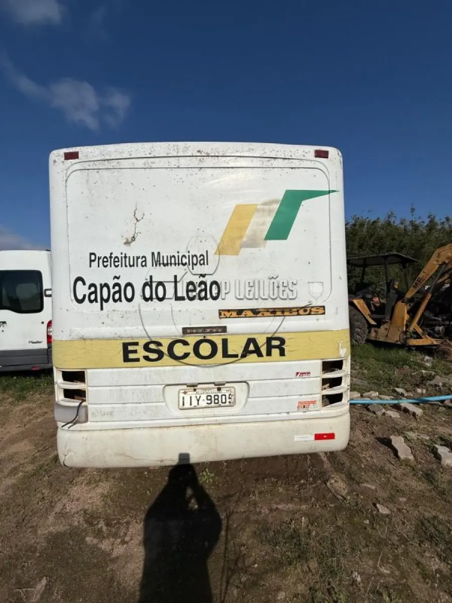 LOTE 012 - Micro-ônibus AGRALE MAXIBUS MCO75, ano/mod 1999/1999