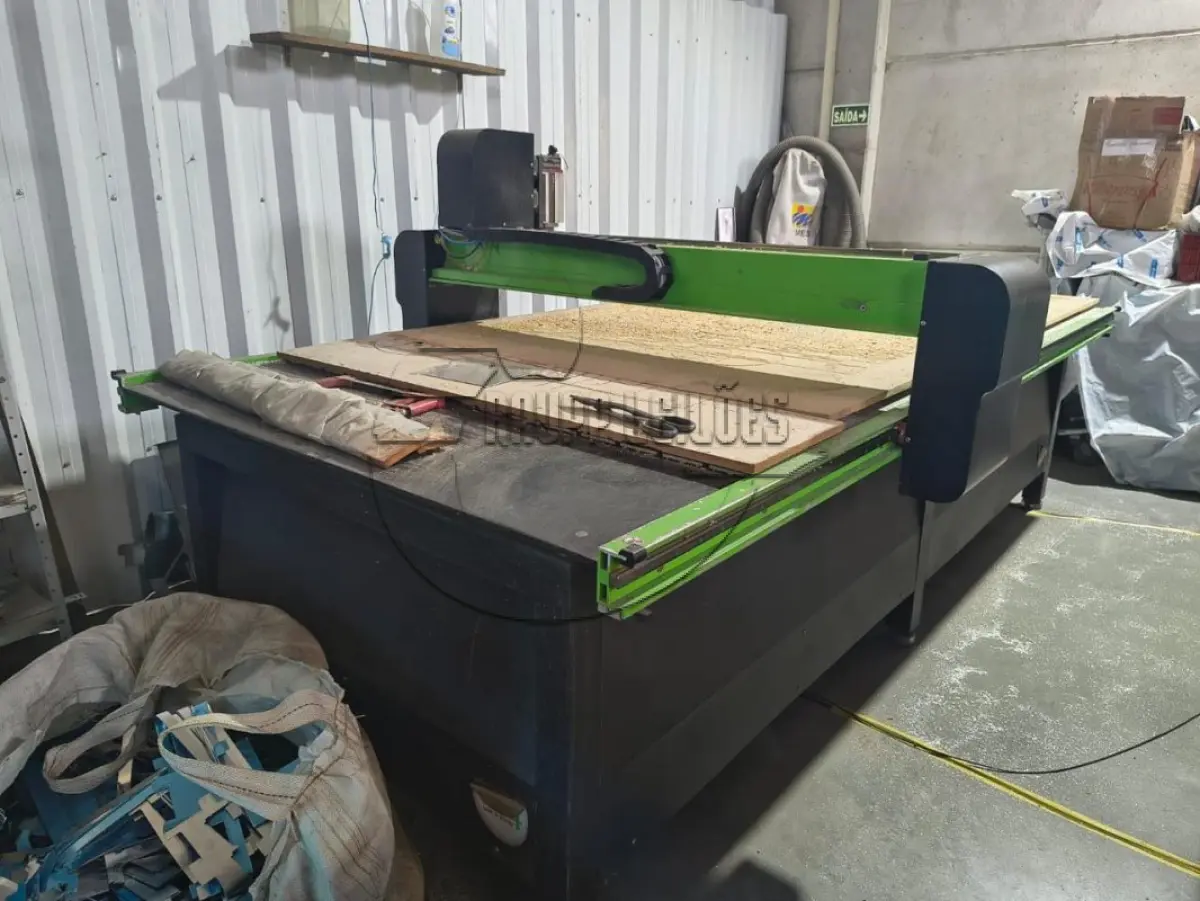 Foto de **MÁQUINA CNC RHOUTER FRESADORA C/ MESA DE 3 METROS - MODELO DS4