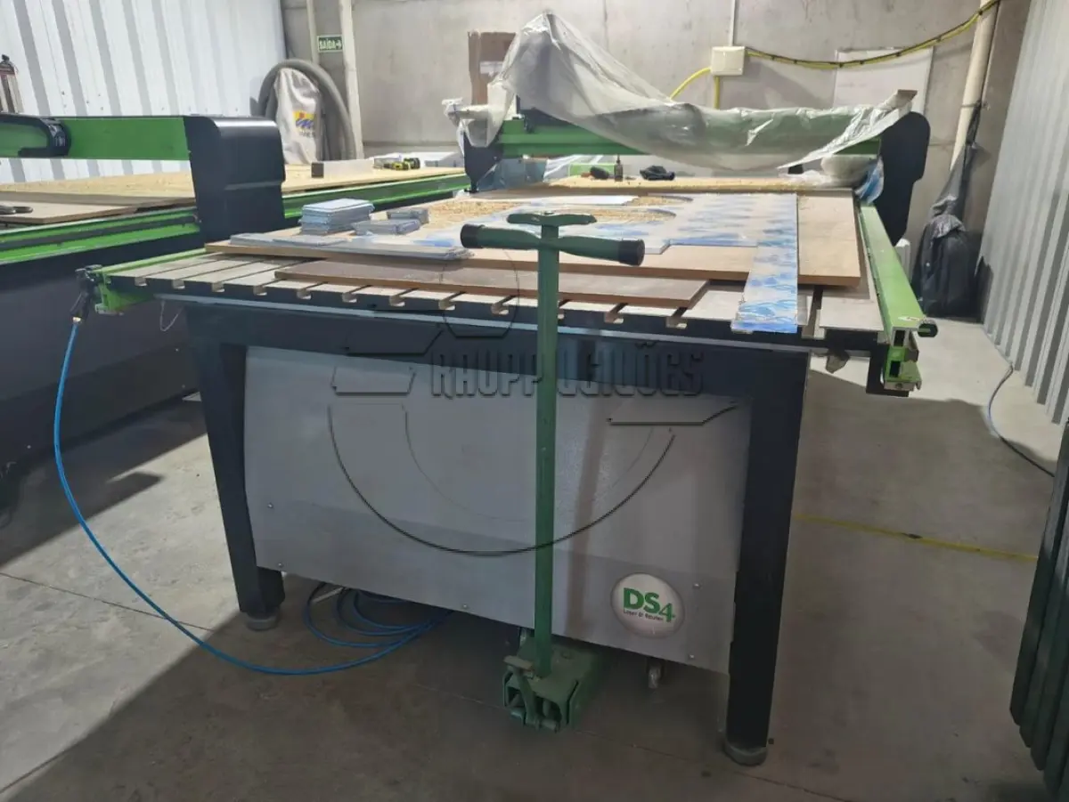 Foto de **MÁQUINA CNC RHOUTER FRESADORA C/ MESA DE 2 METROS - MODELO DS4