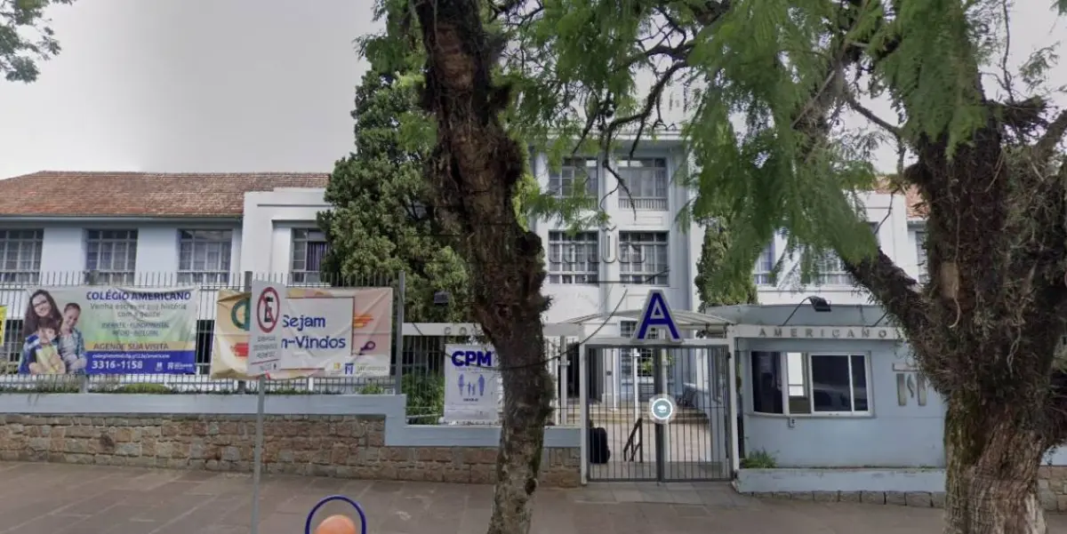 LOTE 001 - (PORTO ALEGRE/RS) Prédio c/ área construída de 13.296,00m², no Bairro Rio Branco (ANTIGO COLÉGIO AMERICANO)