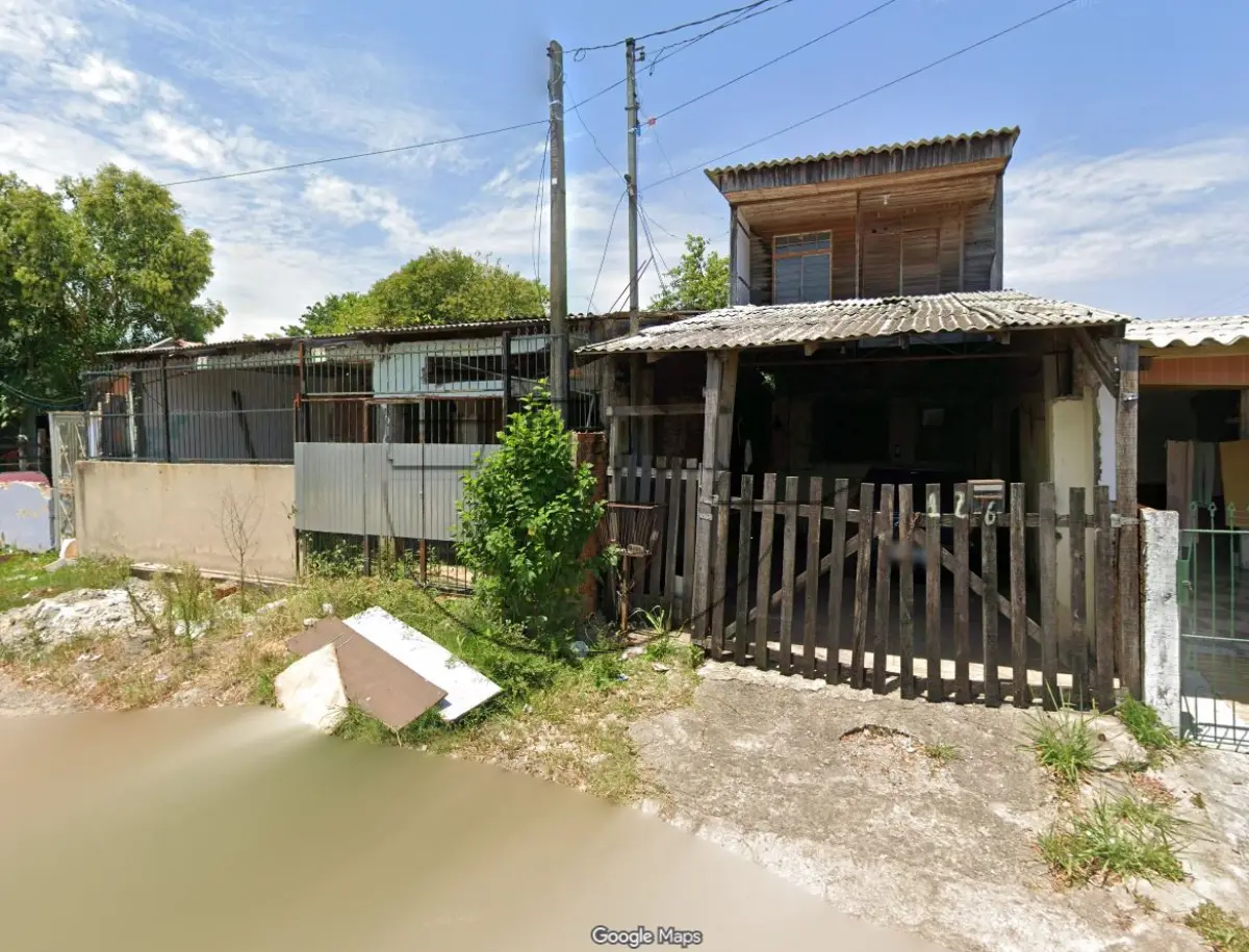 LOTE 003 - **(GRAVATAÍ/RS) Terreno c/ benfeitorias no Bairro Vale Ville