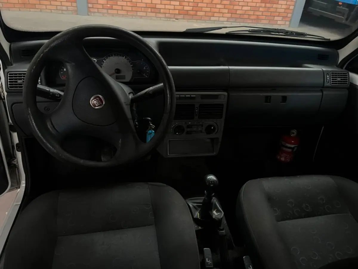 LOTE 006 - Veículo Fiat Uno Mille Economy, ano/mod. 2012/2013