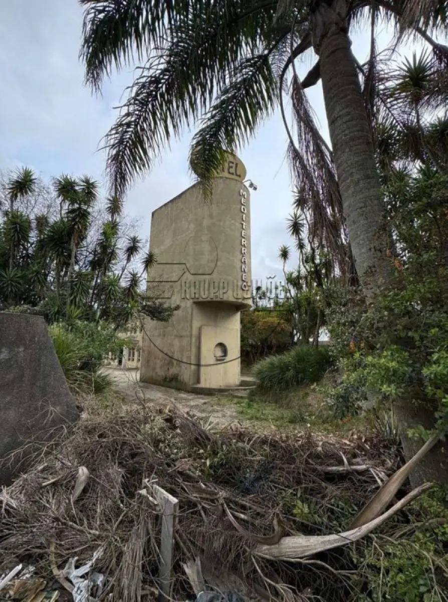 LOTE 001 - (PELOTAS/RS) Terreno de aprox.5.947,00m², c/ benfeitorias, no Bairro Fragata (antigo Motel Mediterrâneo)