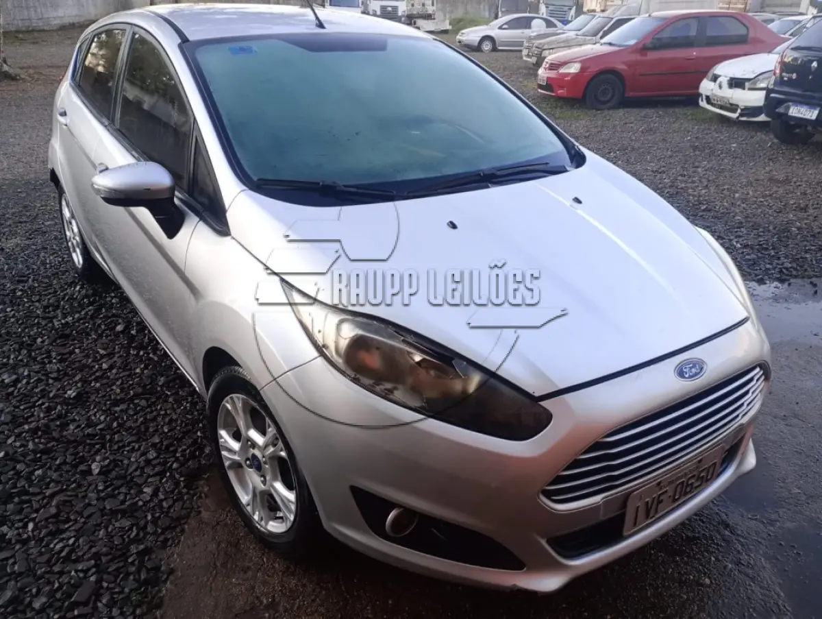 LOTE 001 - 02ª DATA | Veículo Ford Fiesta HA 1.6L SE, ano/mod 2014/2014