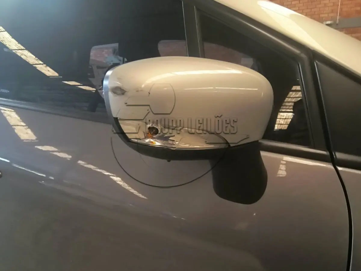 LOTE 001 - Um veículo RENAULT/CAPTUR 16 BOSE, ano/mod 2020/2021