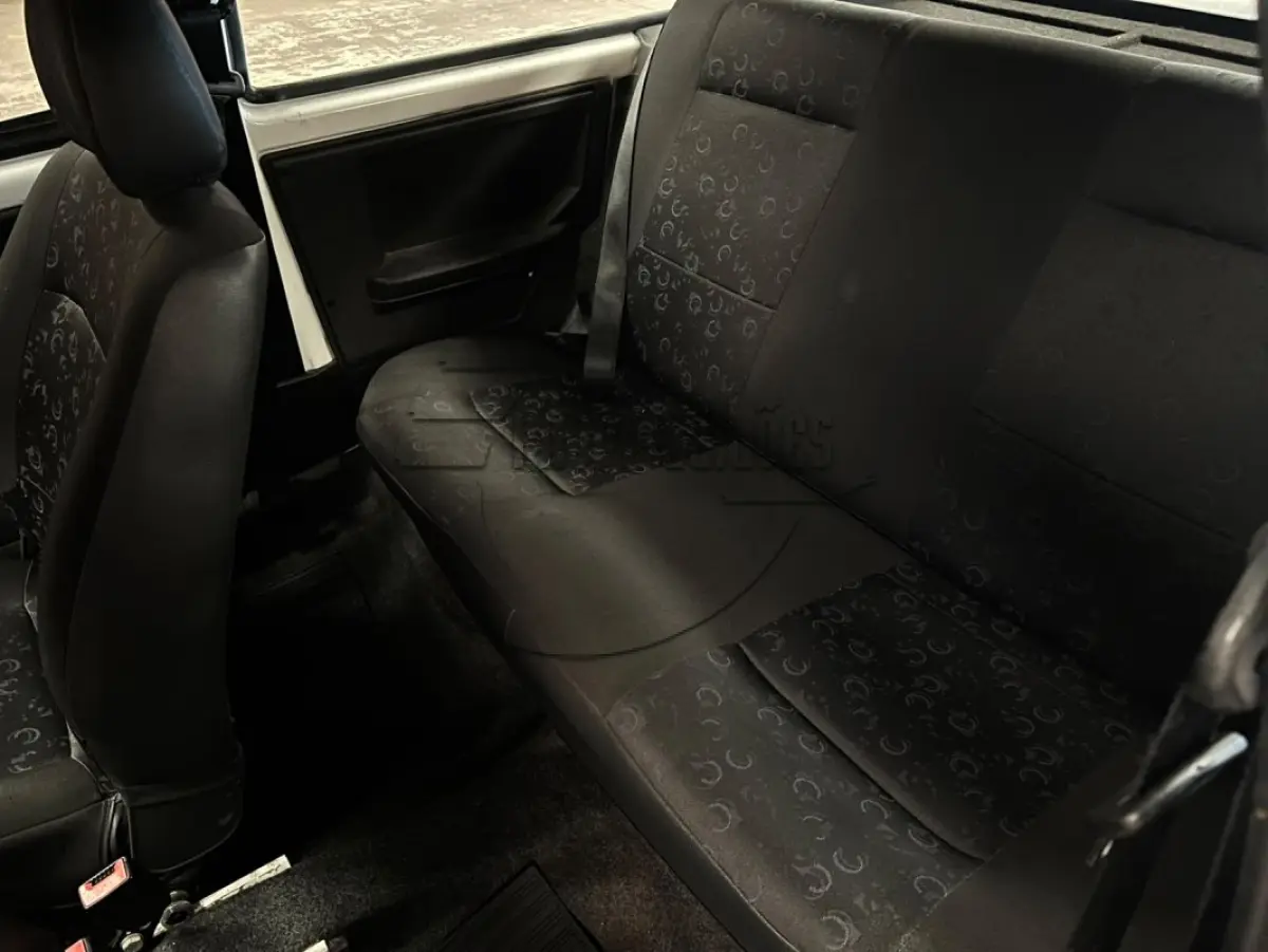 LOTE 006 - Veículo Fiat Uno Mille Economy, ano/mod. 2012/2013