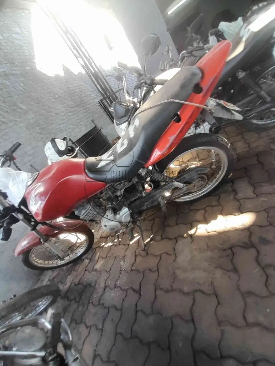 LOTE 0040