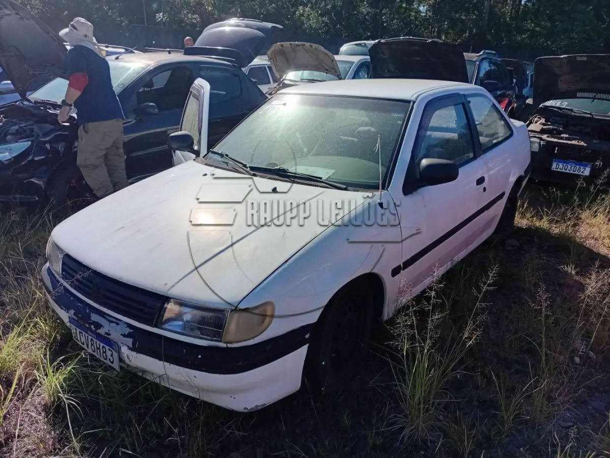 LOTE 0181