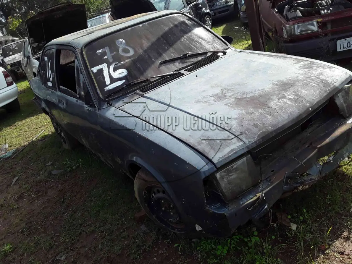 LOTE 0010