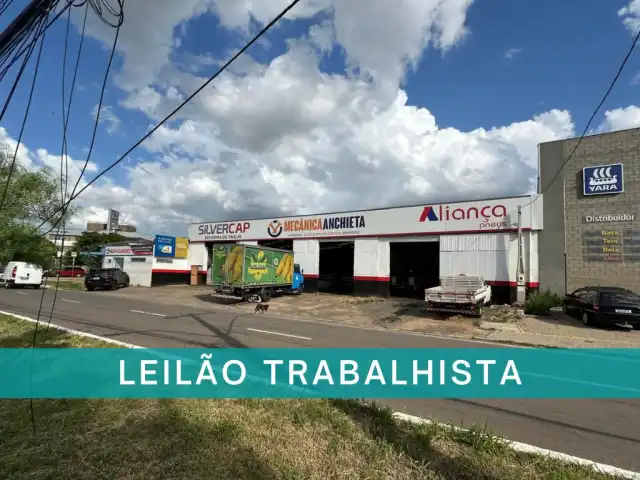 LEILÃO JUDICIAL - DIVERSOS BENS MÓVEIS E IMÓVEIS