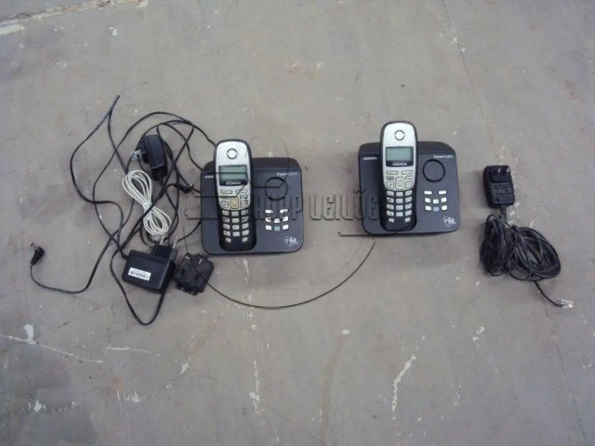 LOTE 001 - DIVERSOS BENS - MOBILIÁRIOS E MAQUINÁRIOS