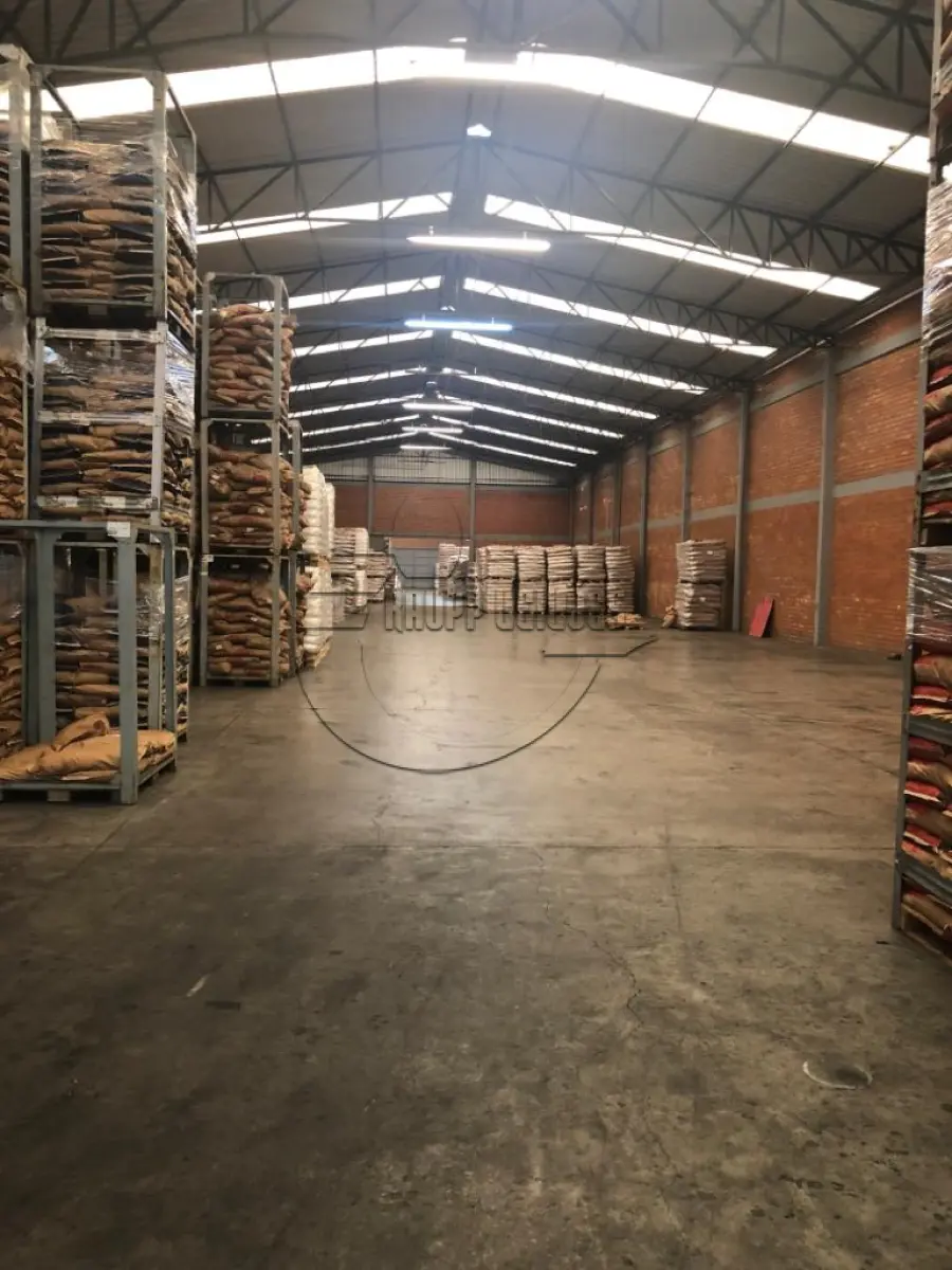 LOTE 003 - Um pavilhão industrial em Estrela/RS