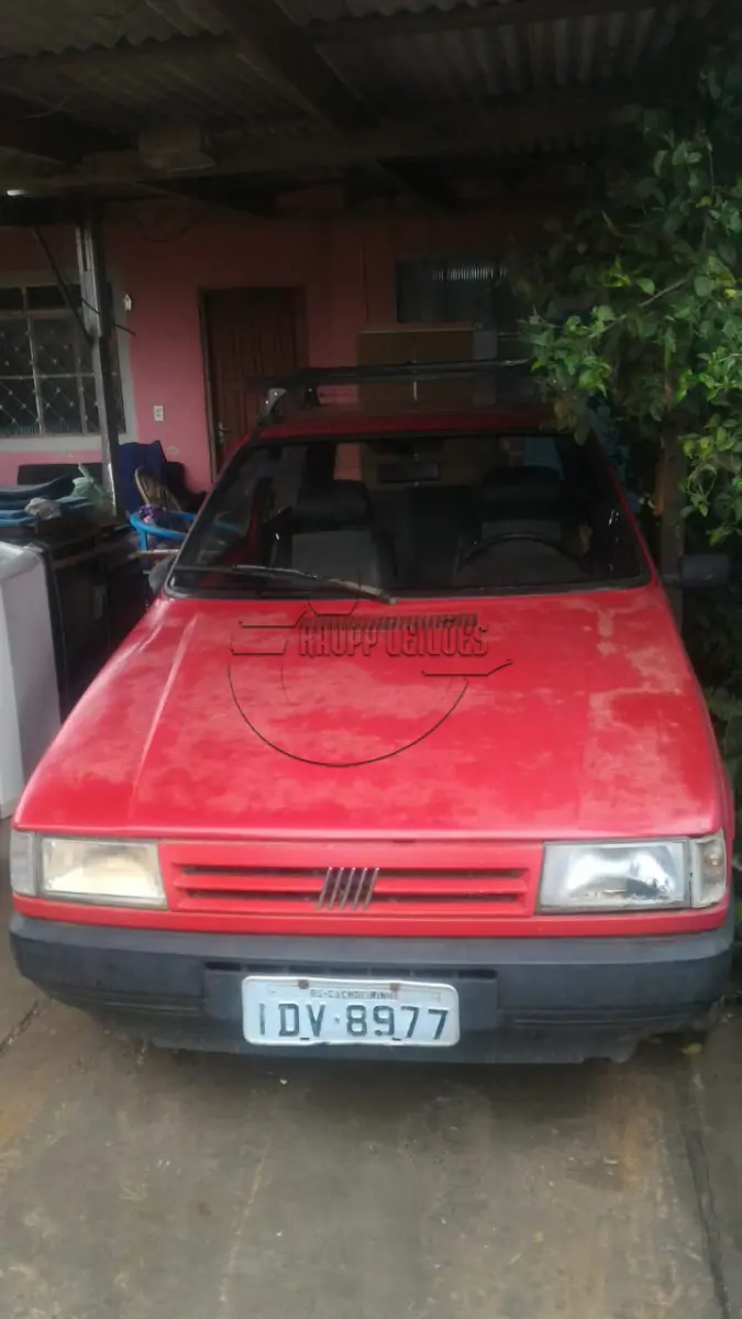 LOTE 018 - Um veículo Fiat/Uno Mille IE