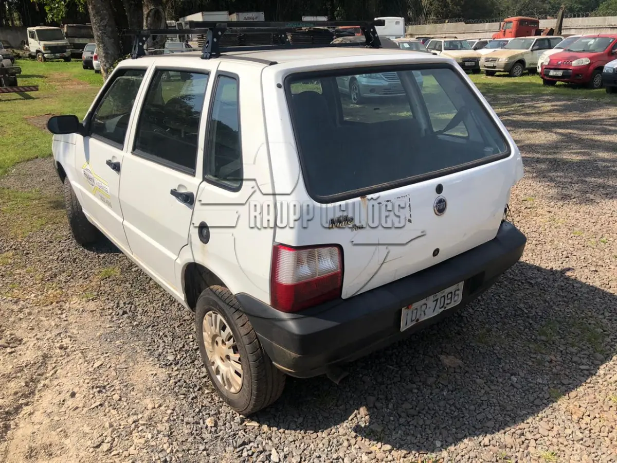 LOTE 008 - Veículo marca Fiat, modelo uno Fire Flex