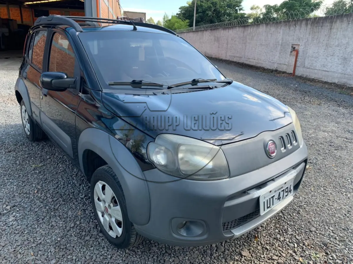 LOTE 010 - Um veículo Fiat/Uno Way 1.0