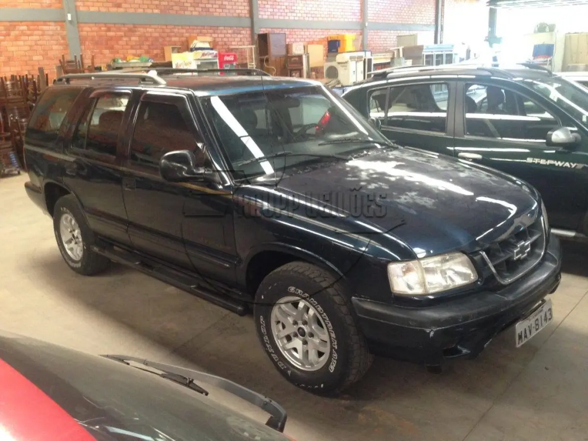 LOTE 015 - Um veículo, marca GM, modelo Blazer