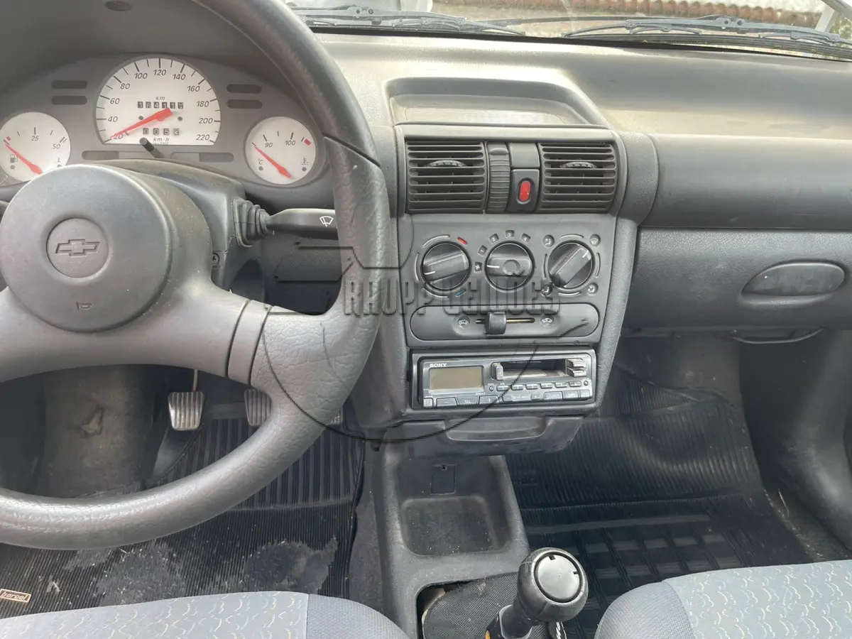 LOTE 002 - Um veículo GM/corsa ST