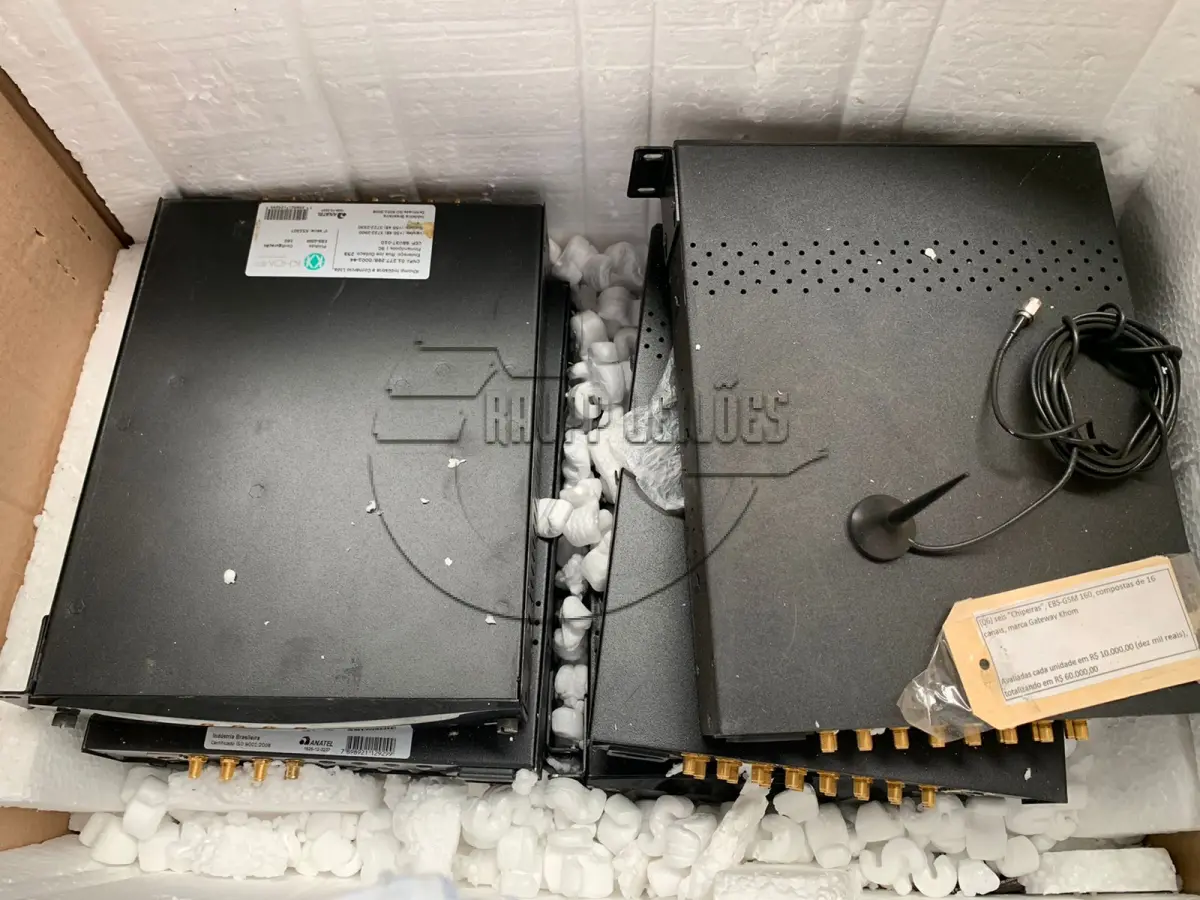 LOTE 016 - (06) Seis chipeiras, EBS-GSM 160