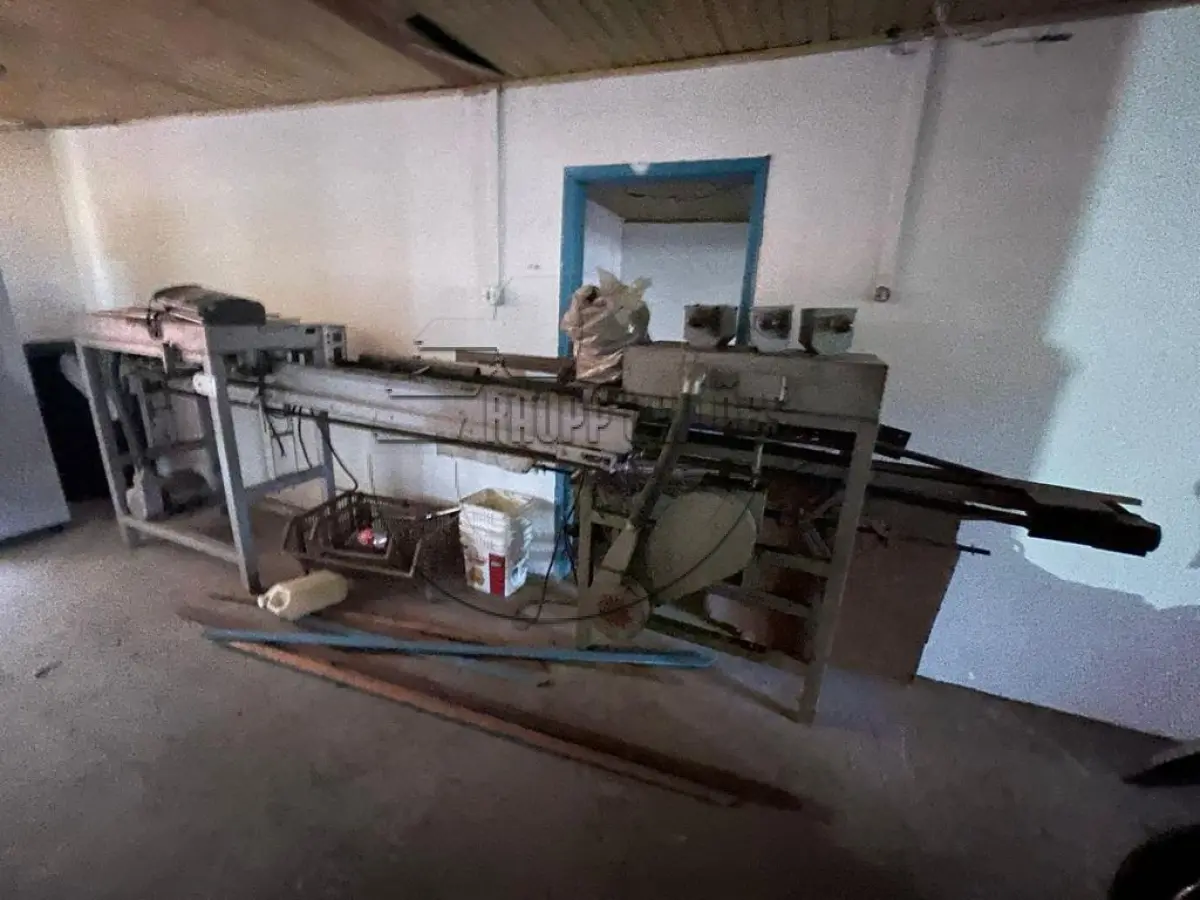 LOTE 001 - (02) Duas máquinas embaladora, soldadora e contadora fechamento e contagem de unidades de embalagem
