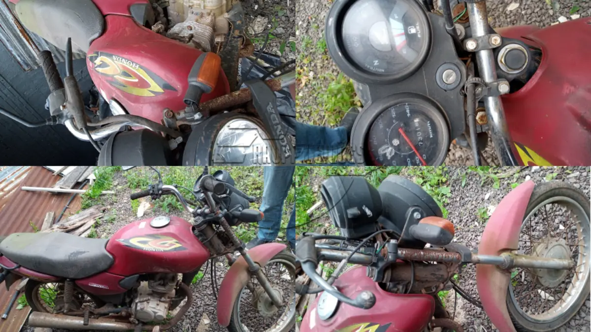 LOTE 010 - Uma motocicleta Honda/CG 125, TITAN KS