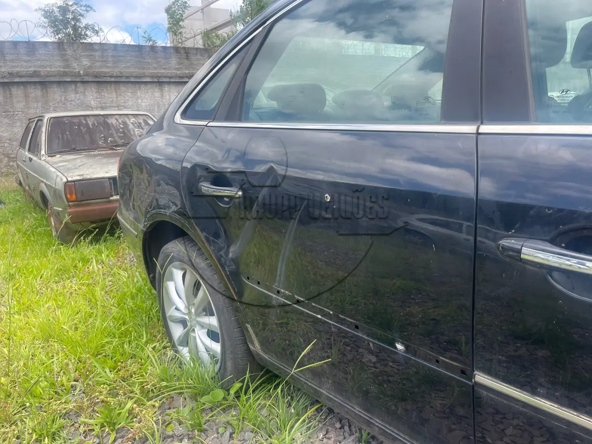 LOTE 015 - Um veículo I/Hyundai Azera 3.3 V6, ano/mod. 2008/2008