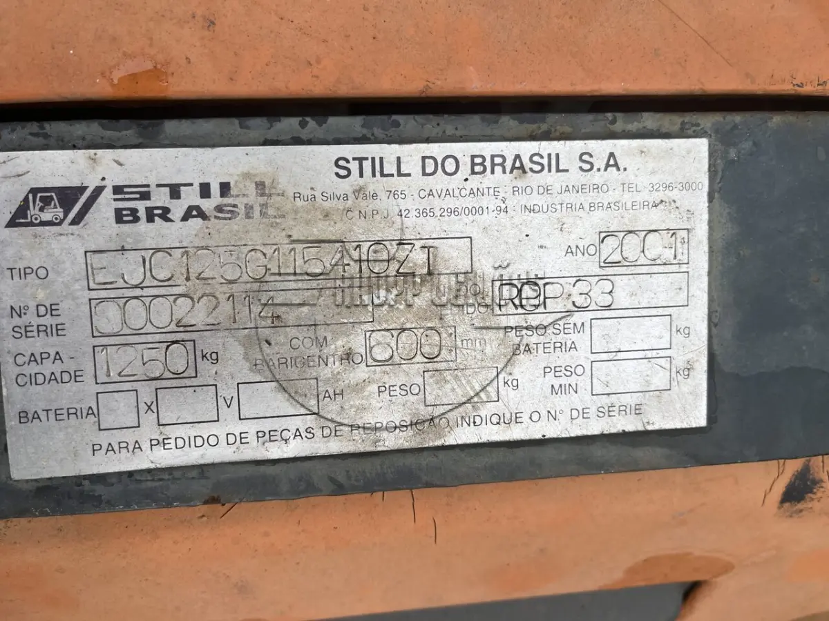 LOTE 044 - Uma paleteira com torre, modelo EJC12,5 G115 360