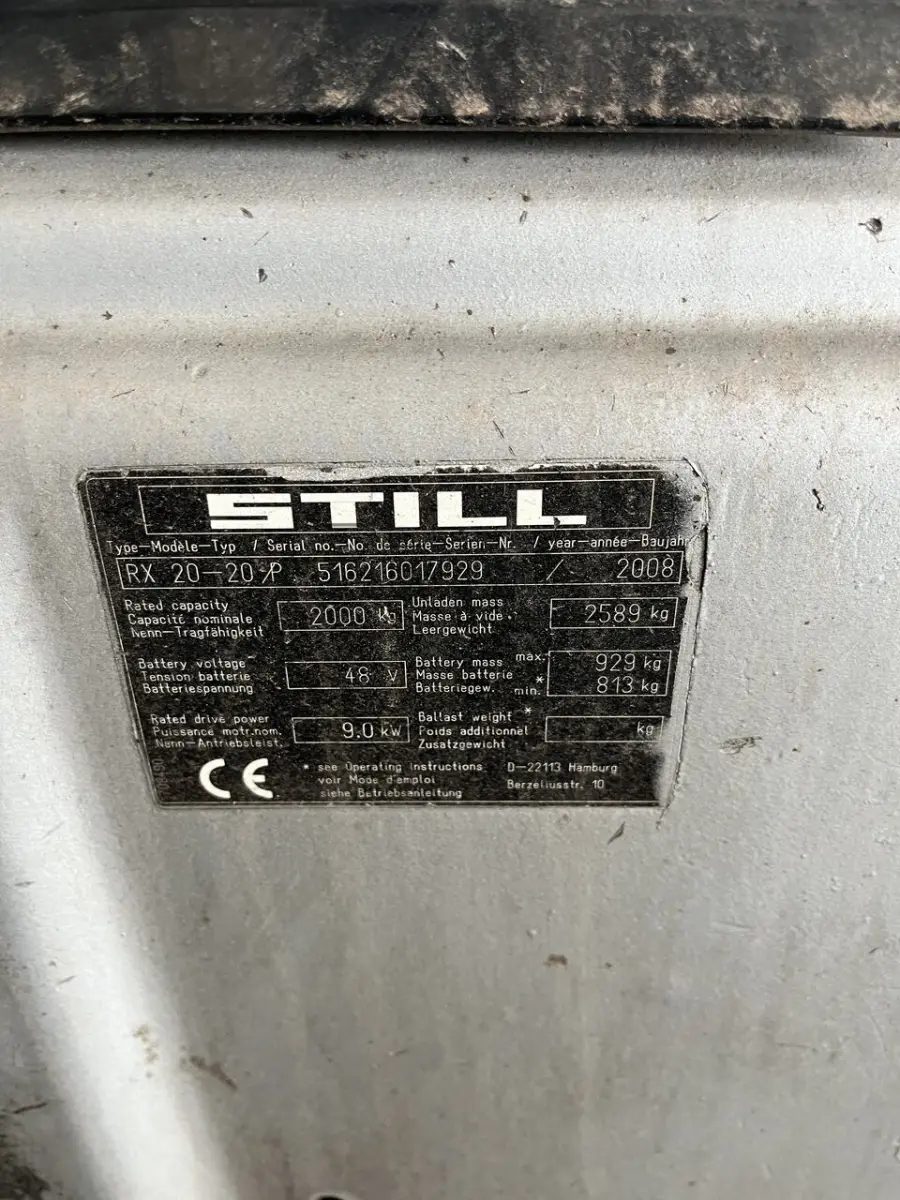 LOTE 042 - Uma empilhadeira elétrica, modelo RX20-20P