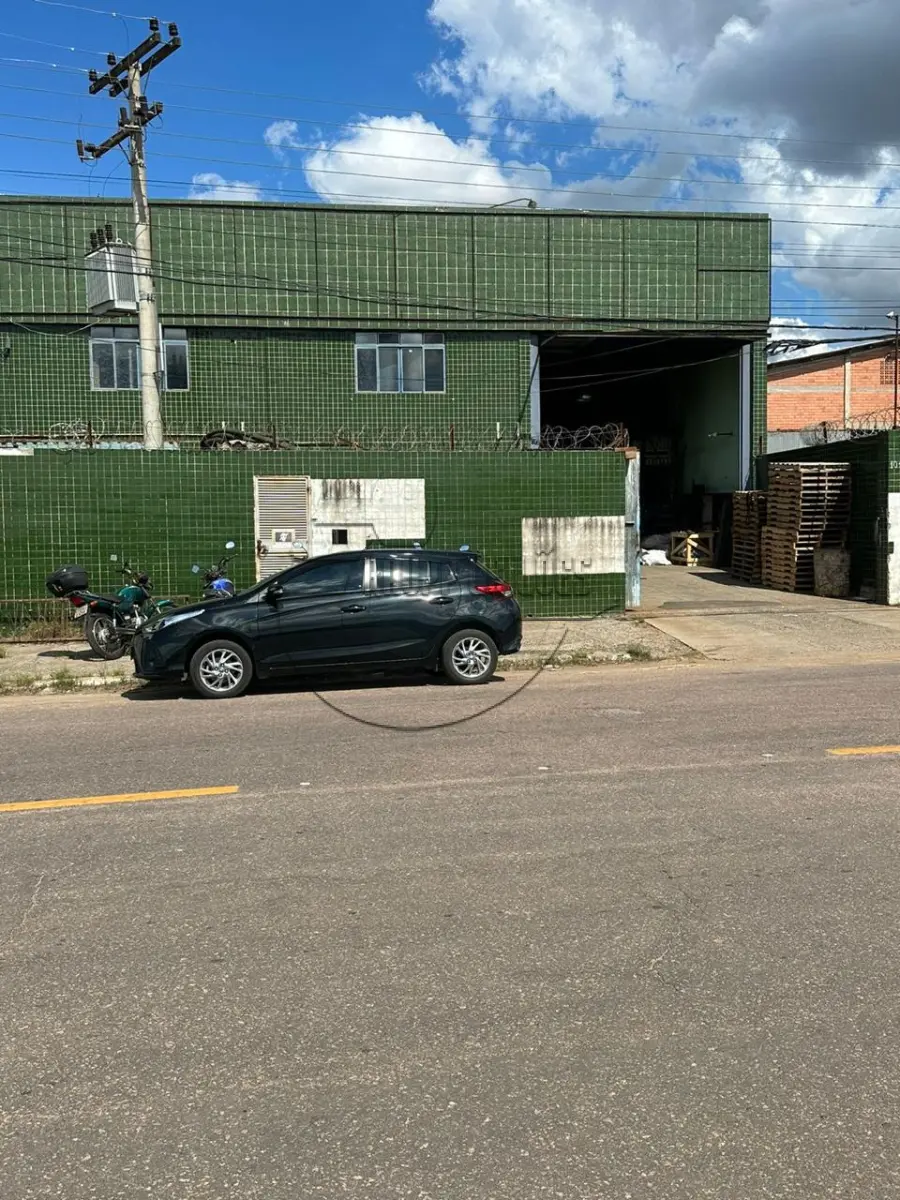 LOTE 001 - 02ª DATA | (CANOAS/RS) Um galpão industrial de 611.96m², no Bairro Niterói