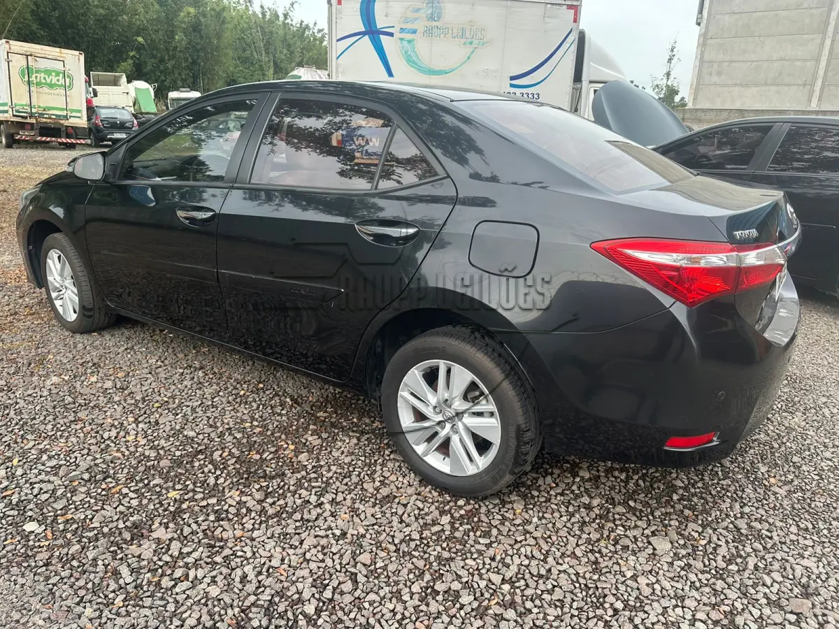 LOTE 021 - Um veículo Toyota/Corolla GLI18 CVT, ano/modelo 2016/2017, placa IXM 0789