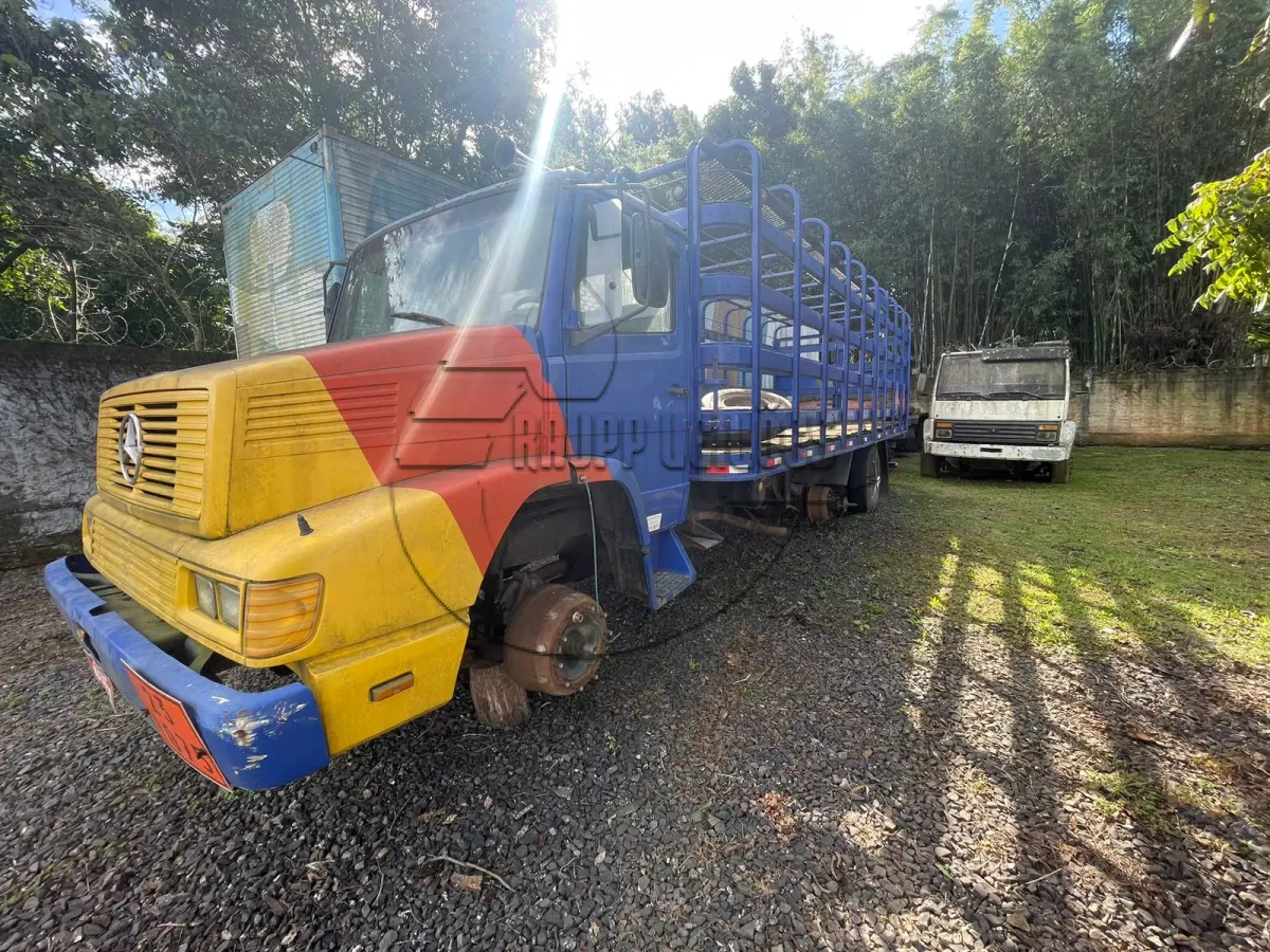 LOTE 007 - 02ª DATA | Um caminhão Mercedes Benz/L 1618, ano/modelo 1992/1992
