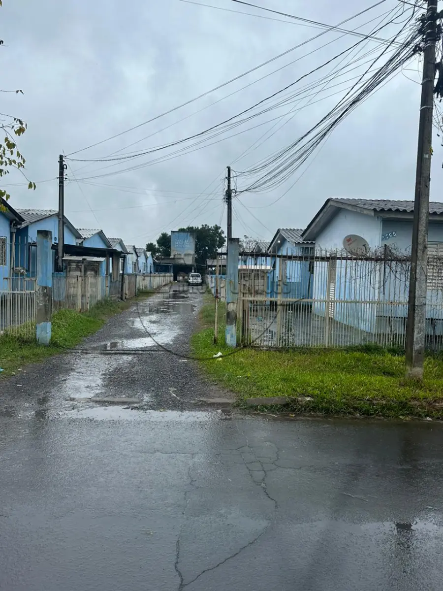 LOTE 001 - 02ª DATA | (CANOAS/RS) Um terreno de 1.500,00m², c/ 16 casas de alvenaria, no Bairro Olaria