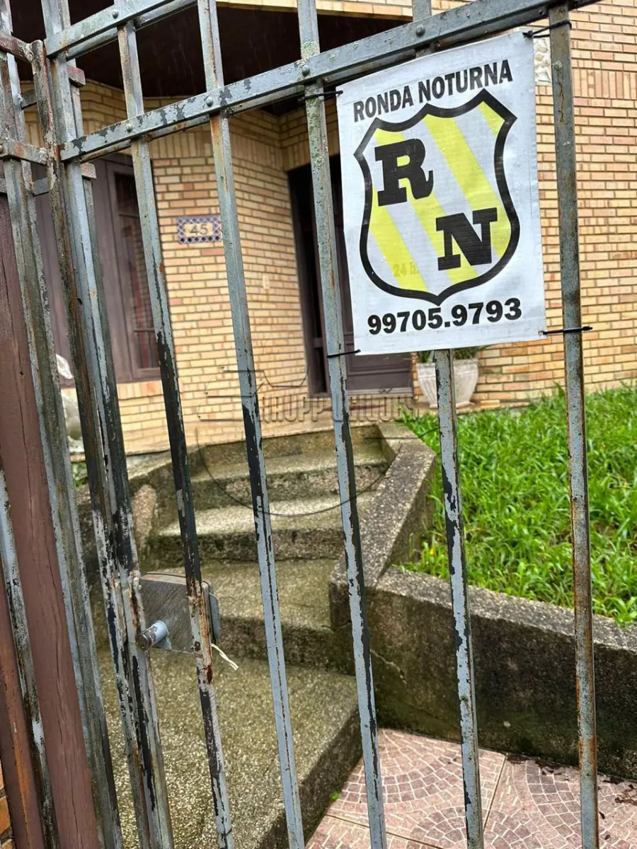 LOTE 003 - (PORTO ALEGRE/RS) Uma casa de 259,66m², no Bairro Vila João Pessoa