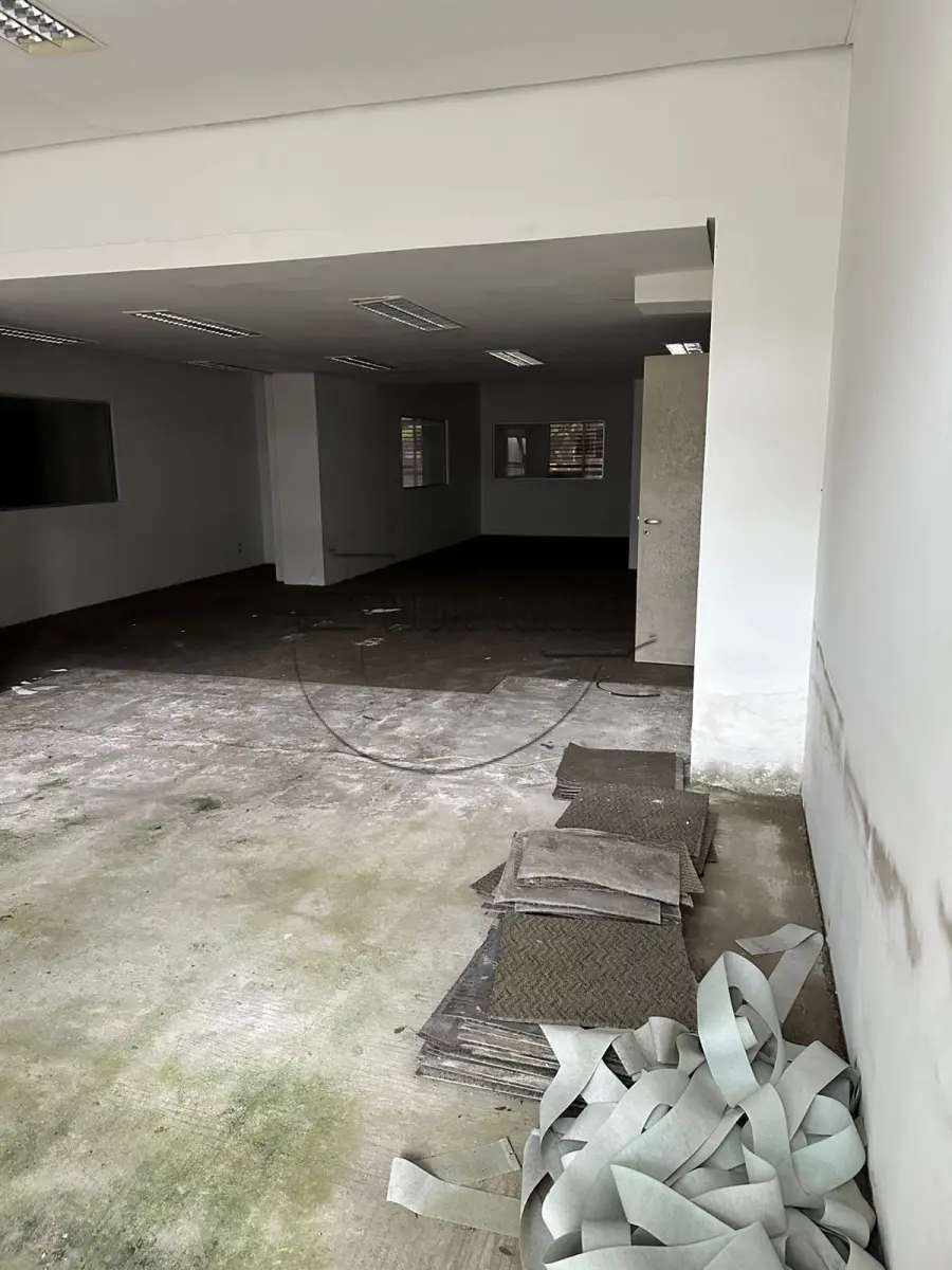 LOTE 002 - (PORTO ALEGRE/RS) Loja 2 do Ed. Royal Center, c/575,11m², na Rua Dom Pedro II