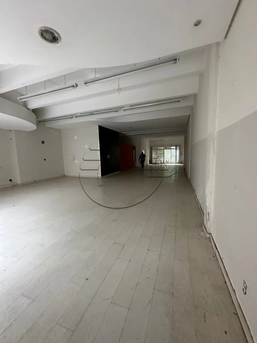 LOTE 030 - (PORTO ALEGRE/RS) Loja, c/217,46m², da Rua Cristovão Colombo, nº 1533