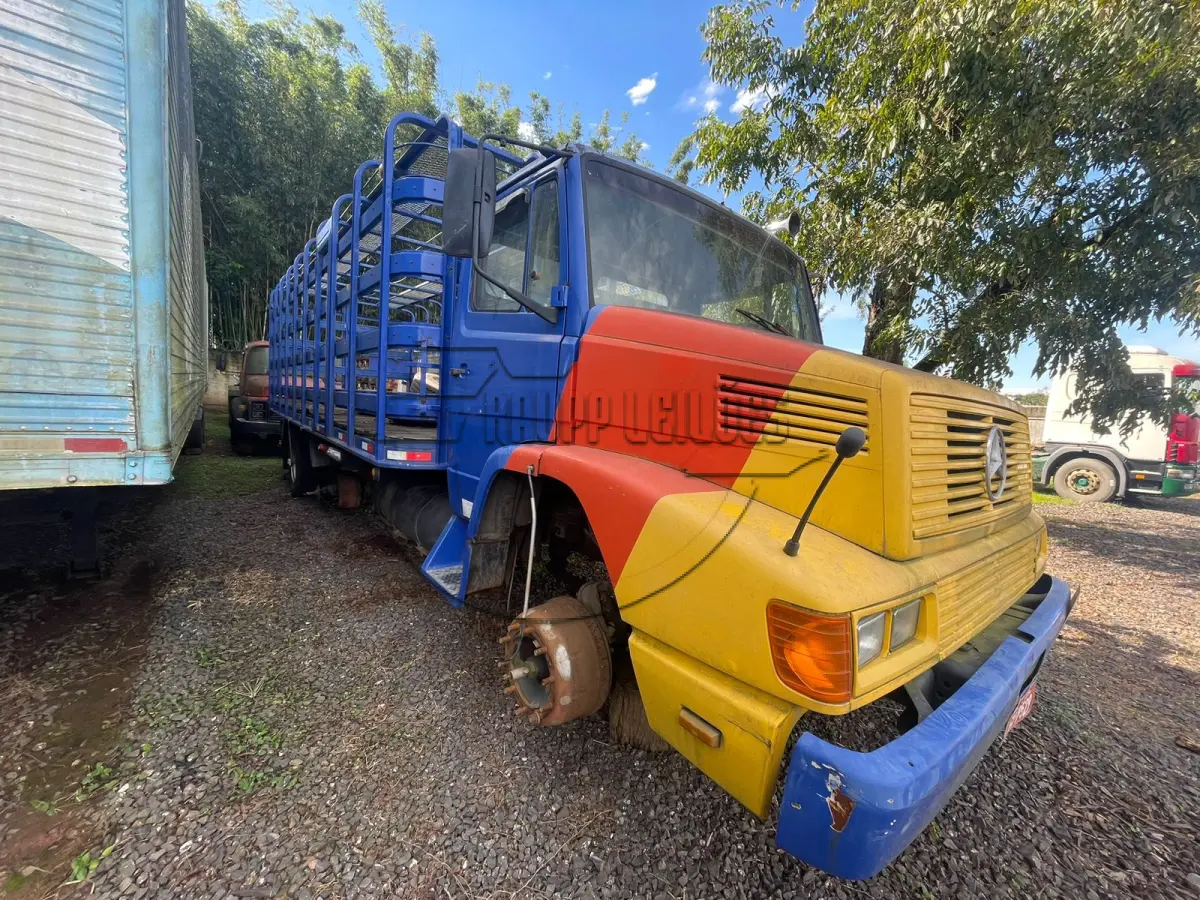 LOTE 007 - 02ª DATA | Um caminhão Mercedes Benz/L 1618, ano/modelo 1992/1992