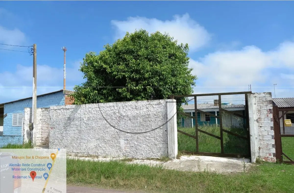 LOTE 006 - (BALNEÁRIO PINHAL/RS) Um terreno urbano de 300,00m²,  c/ benfeitorias, situado na Praia do Magistério