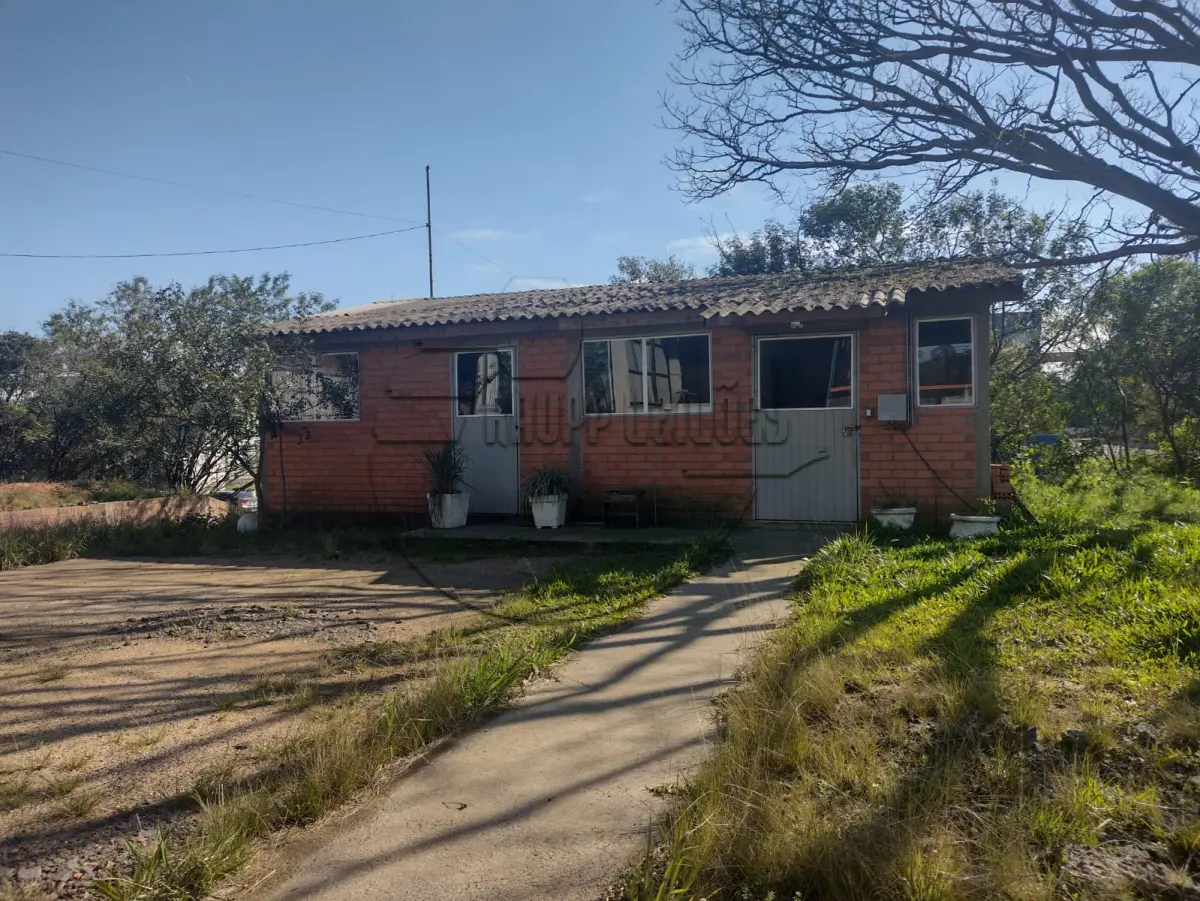 LOTE 001 - (CACHOEIRINHA/RS) UPI composta por 01 terreno de 14.123,49m², c/ pavilhões de 3.521,00m², no Distrito Industrial (sede da Empresa Koch Metalúrgica)