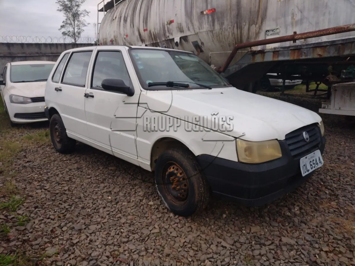 LOTE 014 - 02ª DATA | Um automóvel FIAT UNO MILLE FIRE FLEX, ano 2008/2008