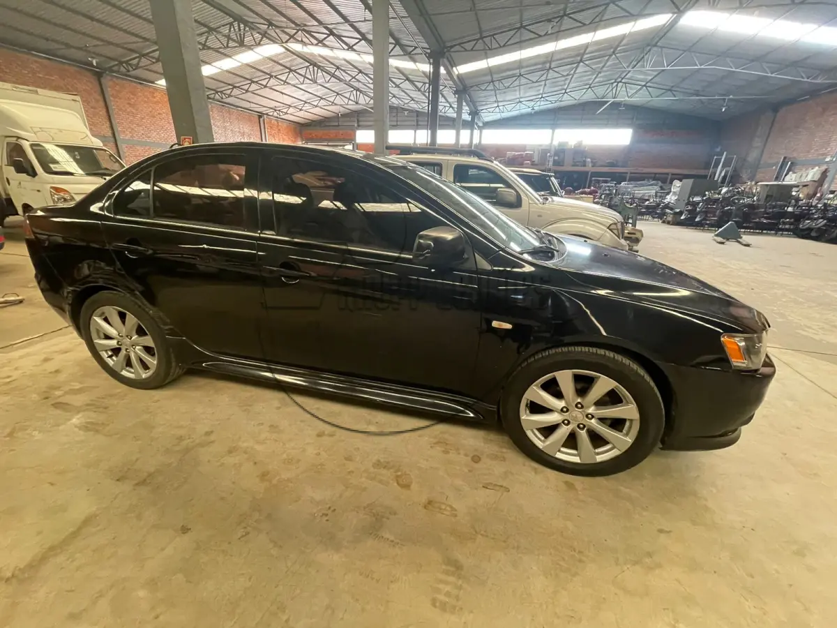 LOTE 022 - Um veículo I/MMC LANCER 2.0, ano/modelo 2013/2013