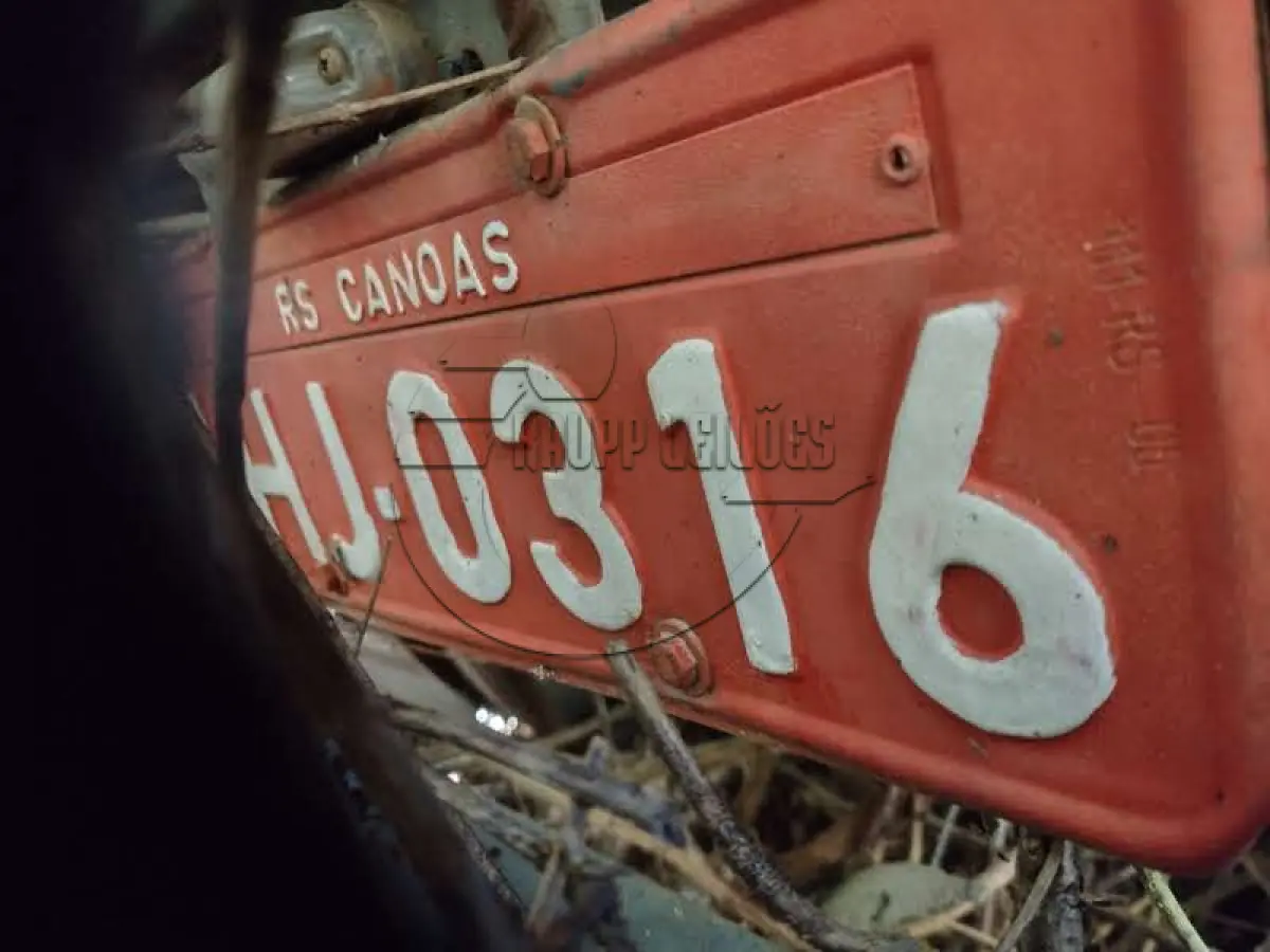 LOTE 041 - 03ª DATA | Uma carreta silo Randon, ano 1979