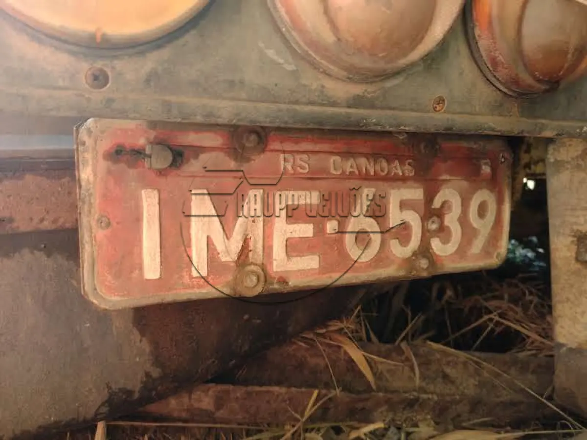 LOTE 064 - 02ª DATA | Uma caçamba, Placa IME – 6539