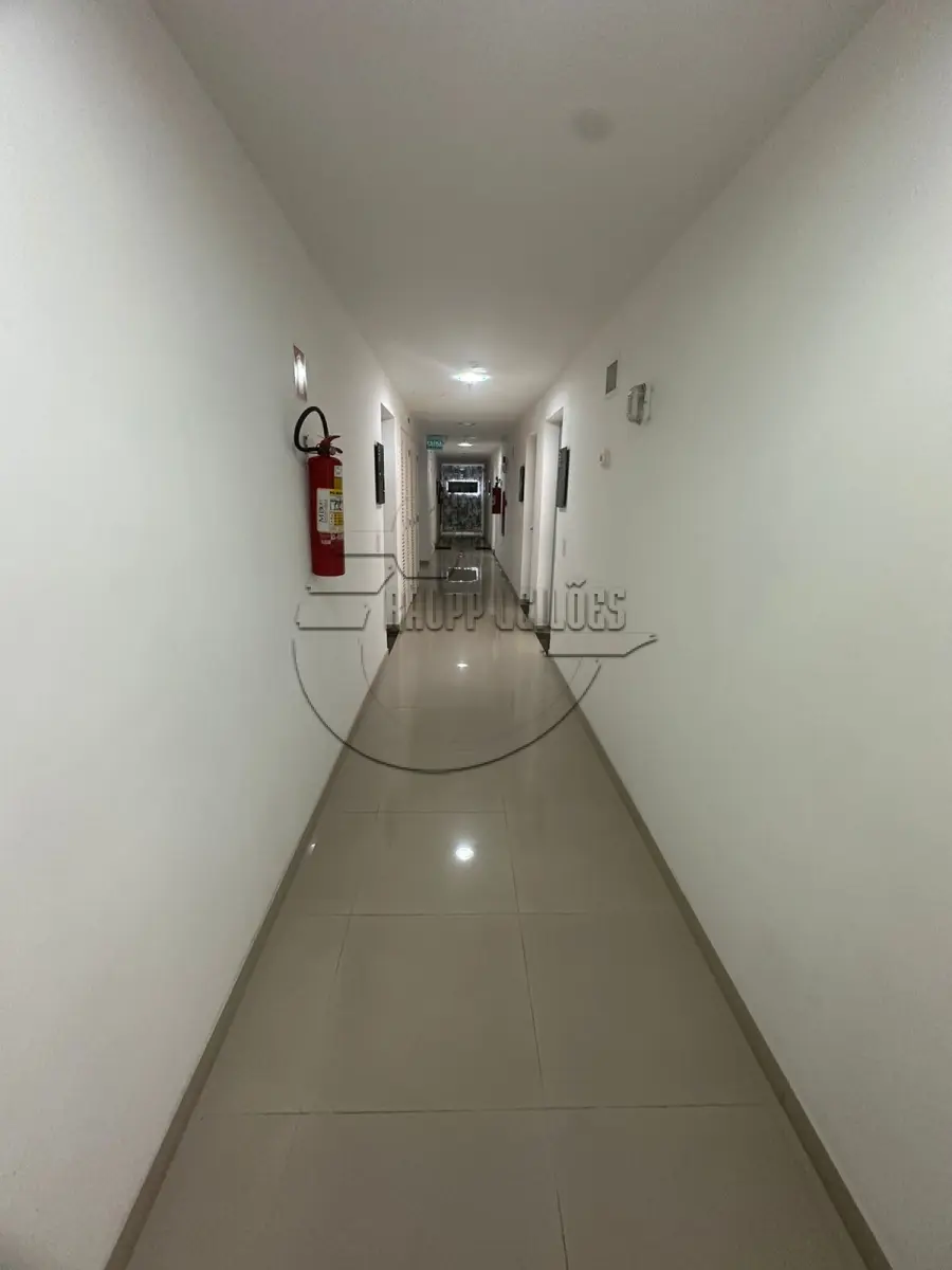 LOTE 008 - (PORTO ALEGRE/RS) Conjunto nº 609 do condomínio denominado "ROSSI FIATECI", no subcondomínio "ROSSI FIATECI BUSINESS”, na TORRE COMERCIAL, c/ 47,86m²