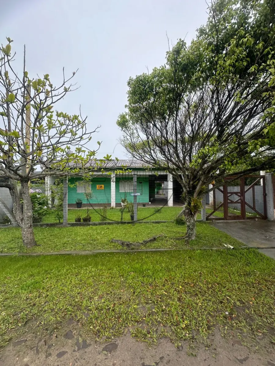 LOTE 002 - 02ª DATA | (TRAMANDAÍ/RS) Uma casa de alvenaria, c/ aprox 75,65m2, no Balneário Oásis Sul