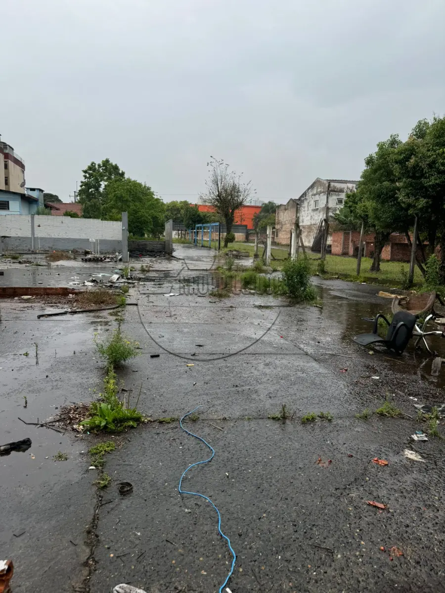 LOTE 010 - *(NOVO HAMBURGO/RS) Um terreno de aprox. 510,00m², no Bairro Rio Branco