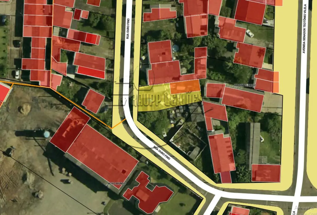 LOTE 001 - (GRAVATAÍ/RS) Um terreno urbano de 348,98m², no Bairro Parque Florido