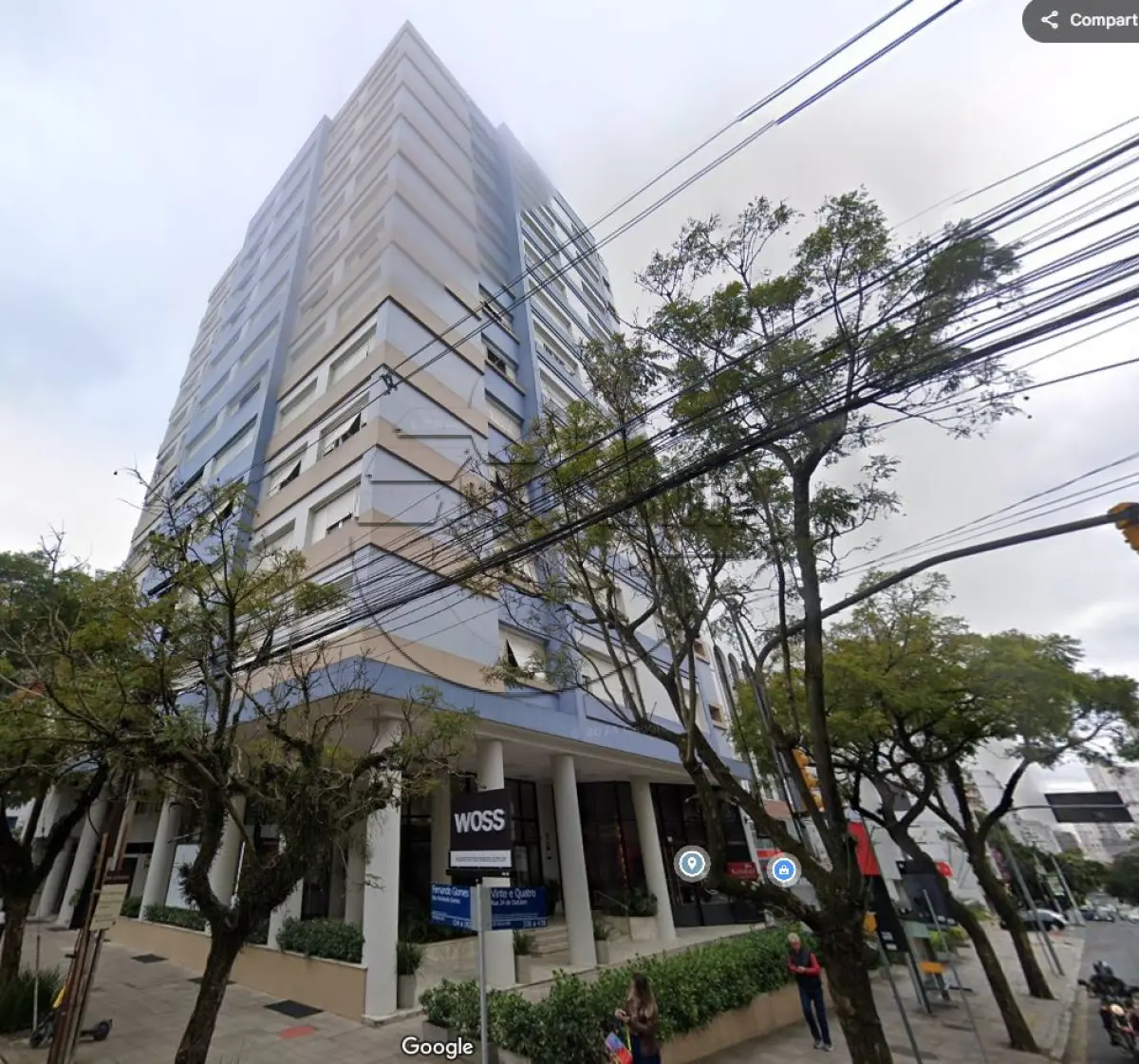 LOTE 002 - (PORTO ALEGRE/RS) O apto n° 102 do Edifício Maximus, c/ 231,46m², no Bairro Moinhos de Vento
